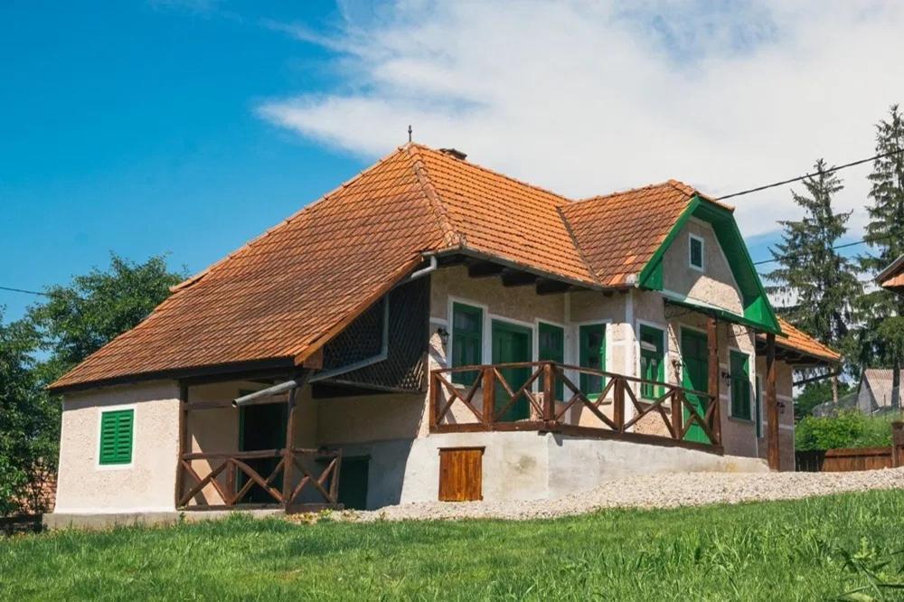 Slow Living Cottage, Dobolii De Sus Εξωτερικό φωτογραφία